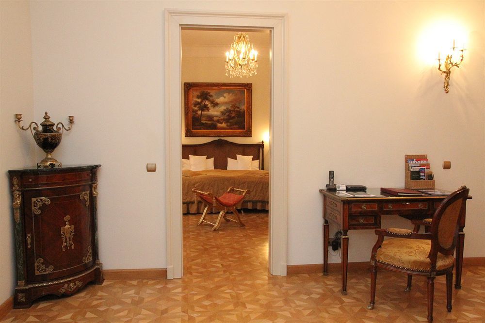 St. George Residence Budapest Luaran gambar